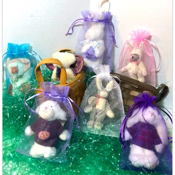 ADDED “APRIL,” 8 VALUABLE Boyds’ Bears Mini Plush Bears w RARE JELLIE! - Picture 6 of 8